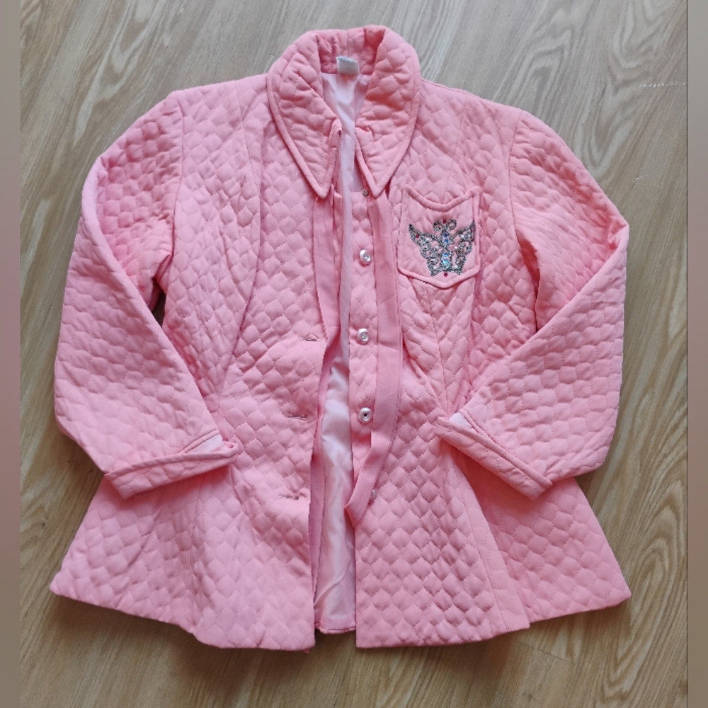 Gorgeous 40's Quilted Coral Jacket Size M/L. - Picture 8 of 12
